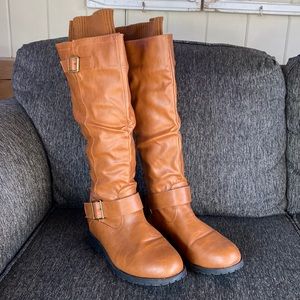 @caitlin_brammer  - Like new Riding Boots